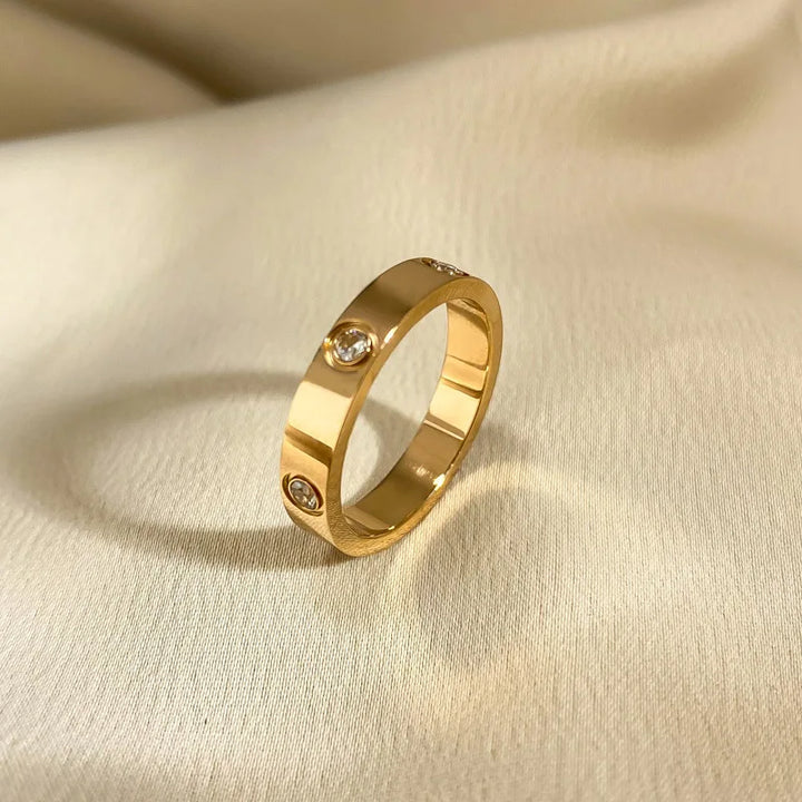 MONA™ – Bague en or élégante et moderne