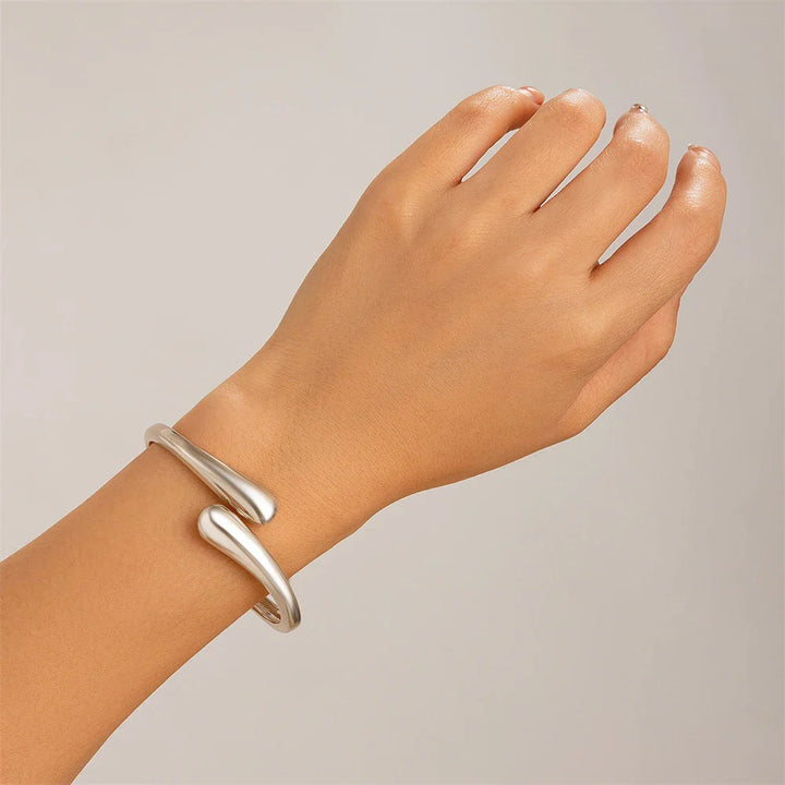 DANIELLE™ – Bracelet moderne et élégant