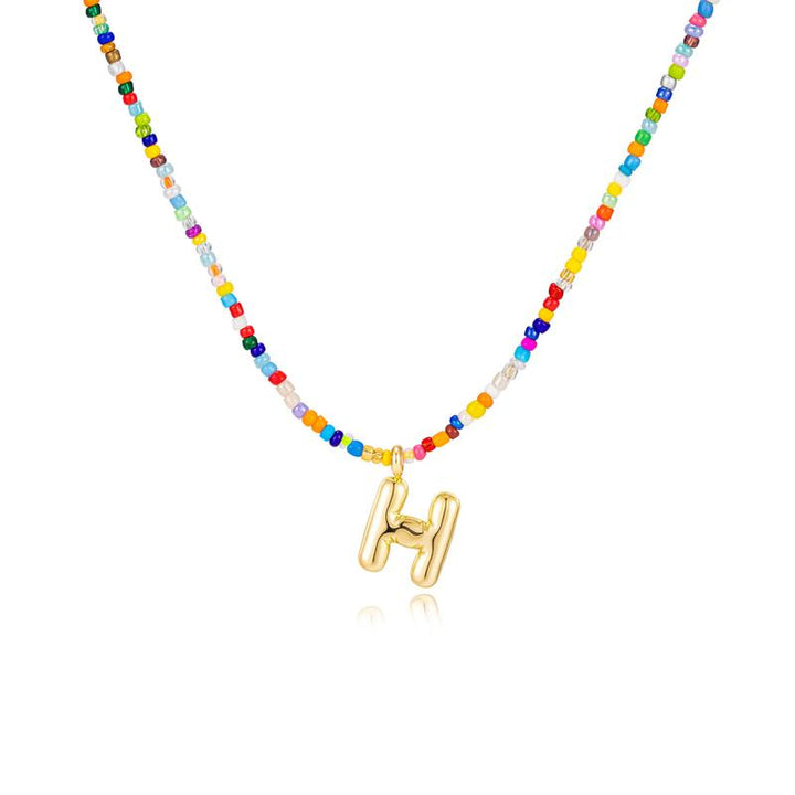 COLLIER À LETTRES À BULLES COLORÉES MACY™